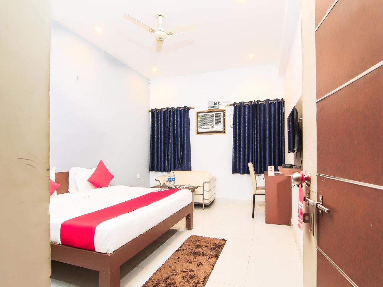 Maple Delite Hotel Lucknow Luaran gambar