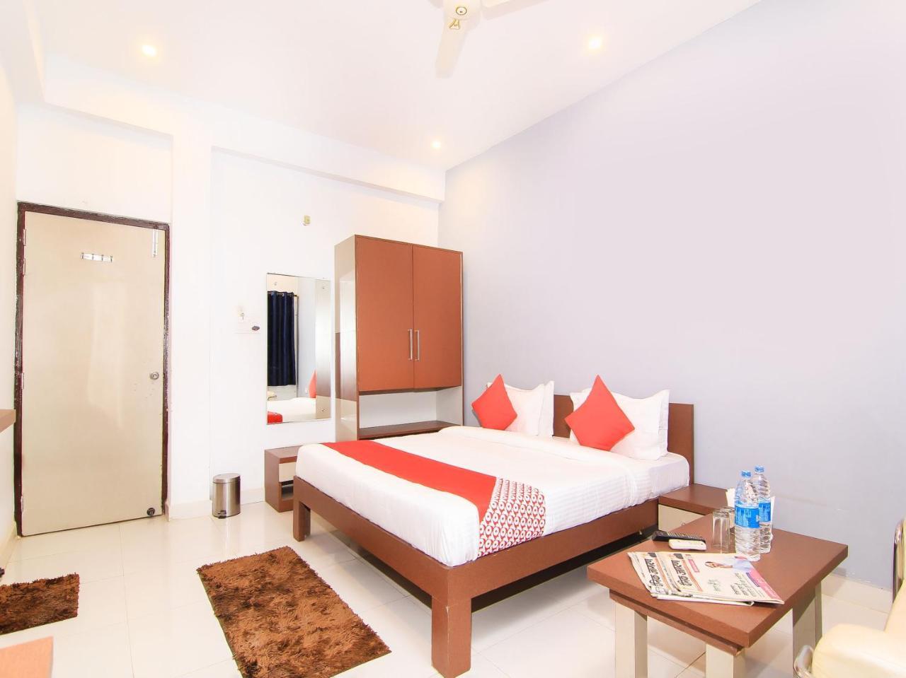 Maple Delite Hotel Lucknow Luaran gambar