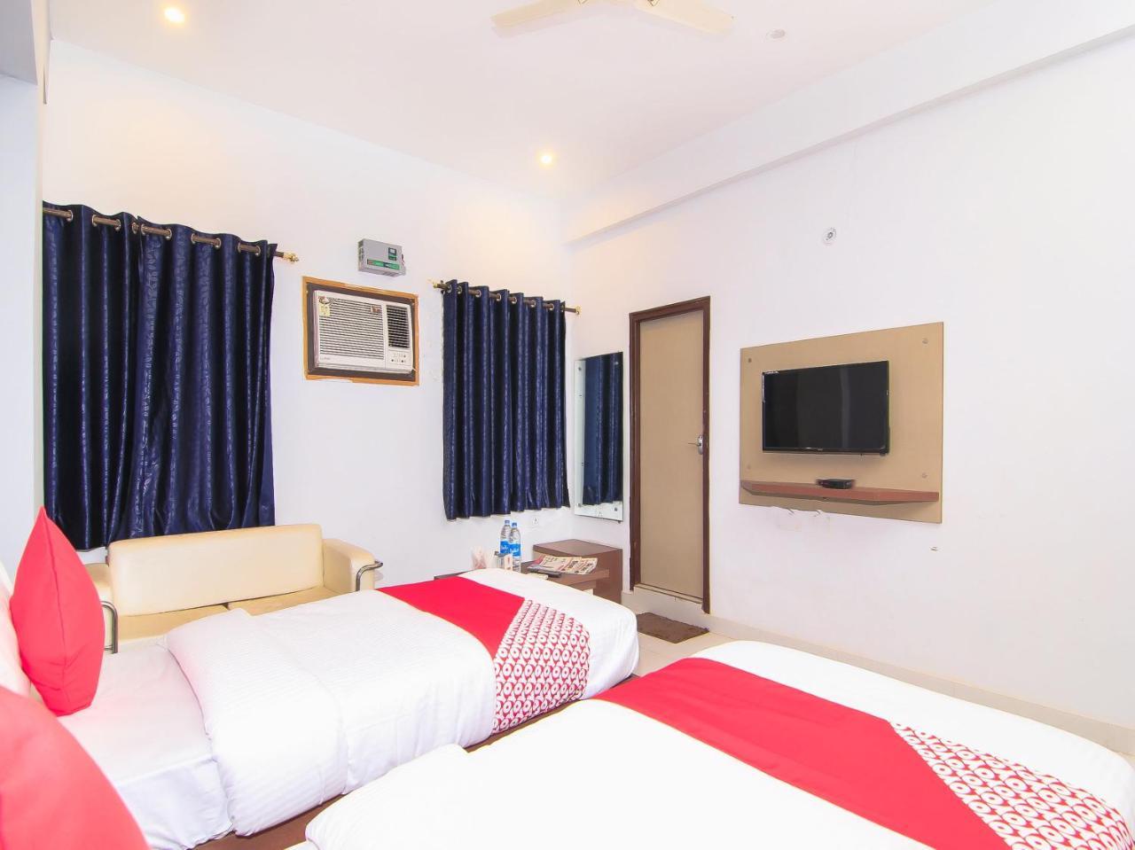 Maple Delite Hotel Lucknow Luaran gambar
